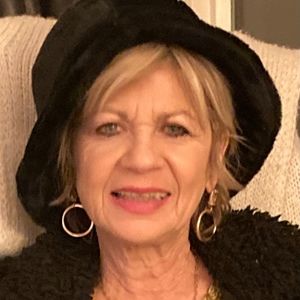 Meet your Posher, Wendy